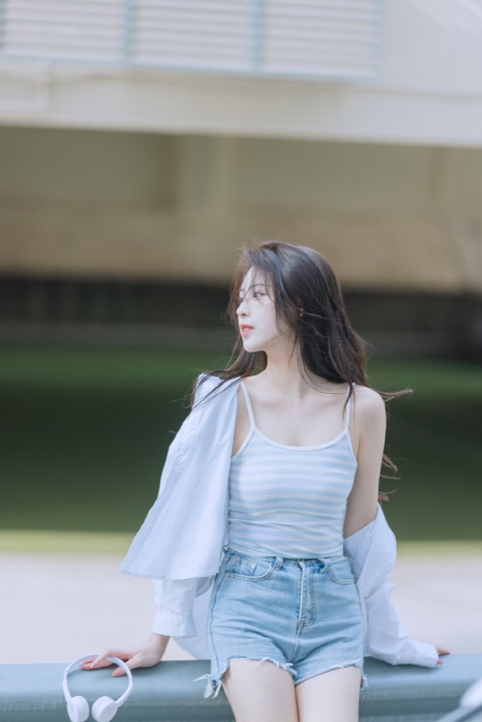 抓娃娃 封面